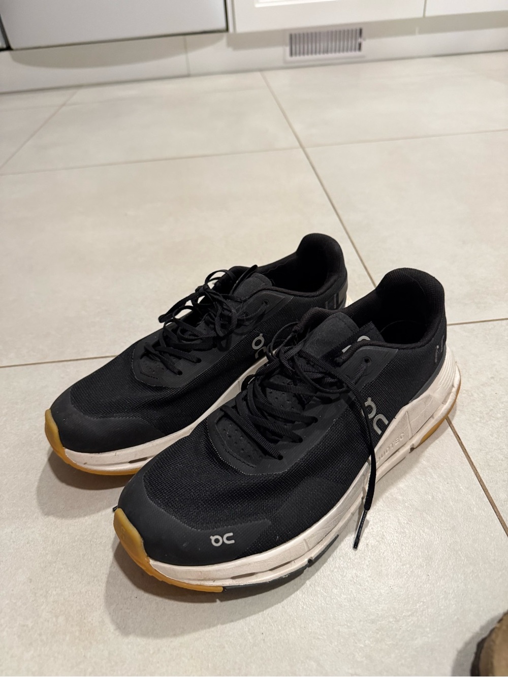 On Running womens Black Performance Sneakers